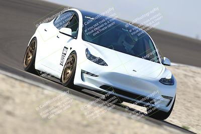 media/Nov-08-2025-Speed Ventures (Sat) [[1c7a6332f5]]/TC B/Session 2 (Turn 2)/